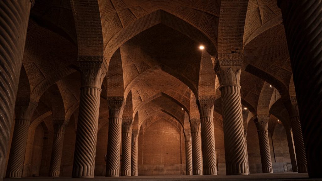 هنر اول: معماری